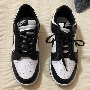 Nike Men’s Panda White Low-Top Dunks